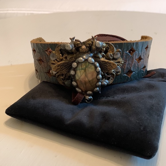 Gorgeous choker ❤️😍🤩! Never worn. - Picture 4 of 4